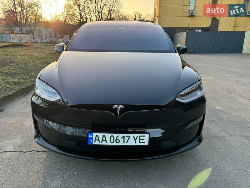 Внедорожник / Кроссовер Tesla Model X 2022 в Киеве