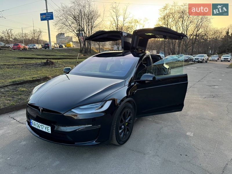 Внедорожник / Кроссовер Tesla Model X 2022 в Киеве