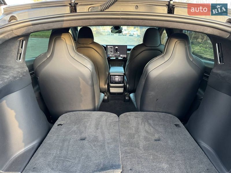Внедорожник / Кроссовер Tesla Model X 2022 в Киеве