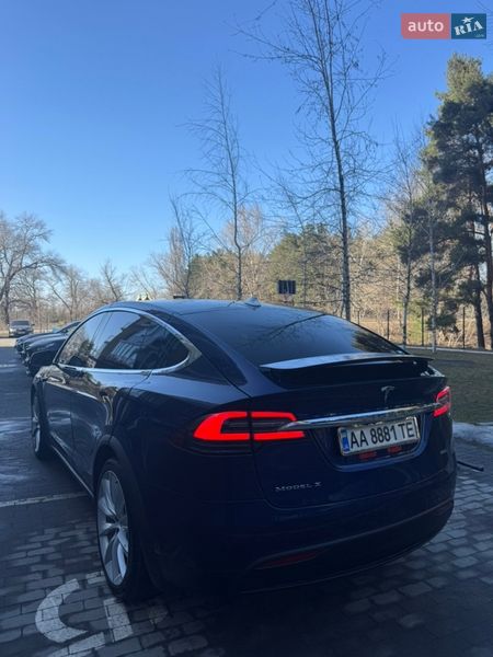 Внедорожник / Кроссовер Tesla Model X 2018 в Горишних Плавнях