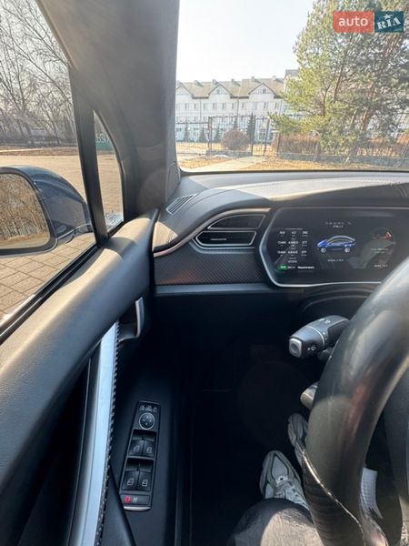 Внедорожник / Кроссовер Tesla Model X 2018 в Горишних Плавнях