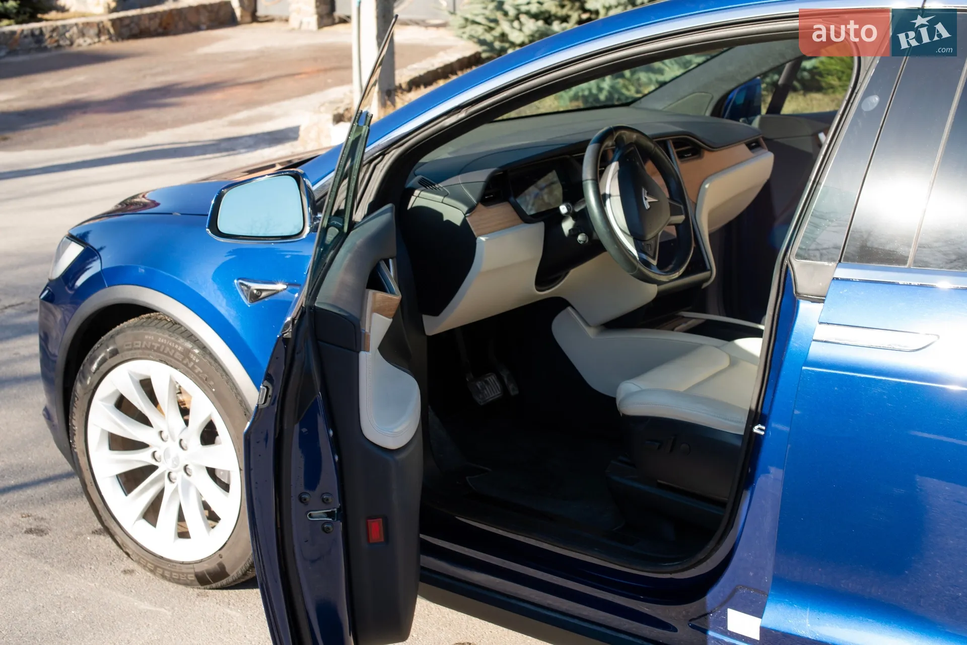 2020 Tesla Model X - мініатюра 13