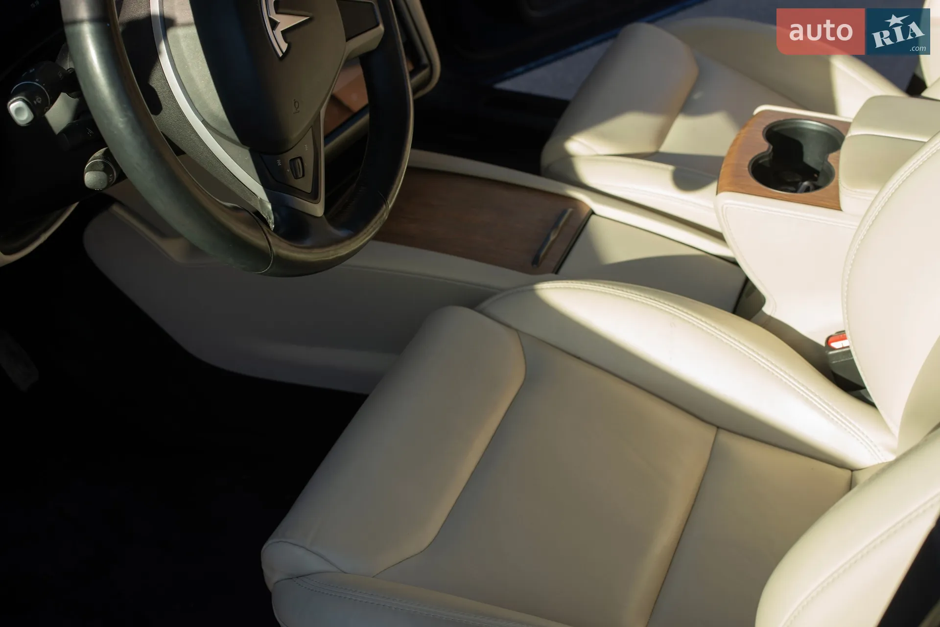 2020 Tesla Model X - мініатюра 19