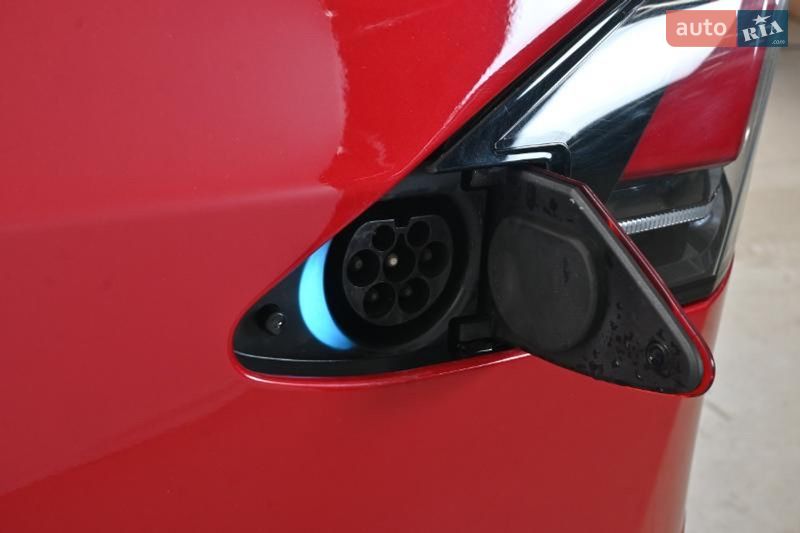 Внедорожник / Кроссовер Tesla Model X 2017 в Тернополе