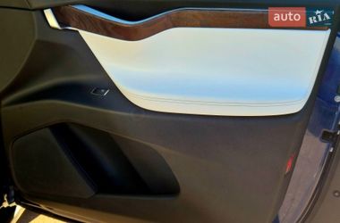 Внедорожник / Кроссовер Tesla Model X 2016 в Харькове