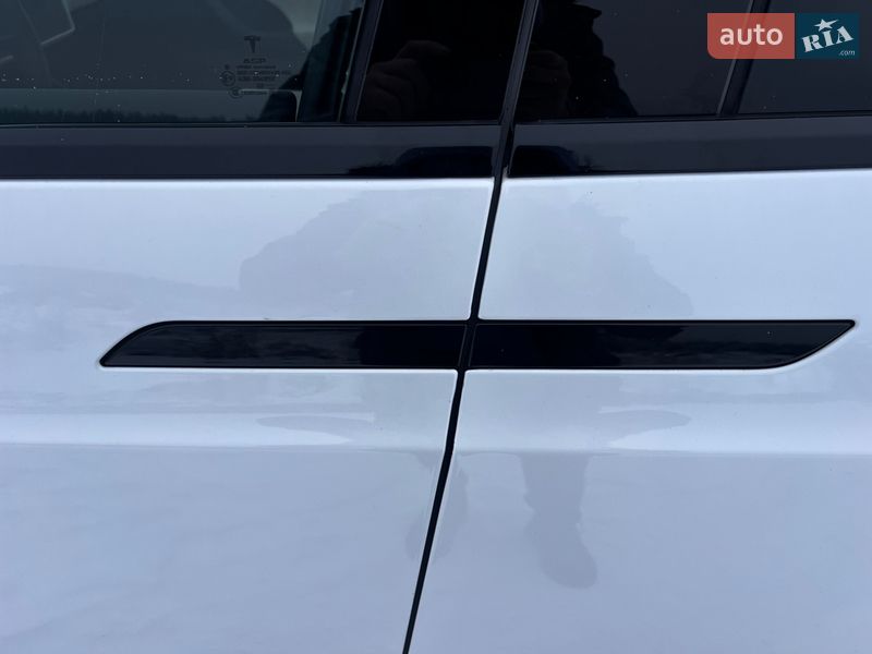 Позашляховик / Кросовер Tesla Model X 2024 в Києві фото 36 Позашляховик / Кросовер Tesla Model X 2024 в Києві