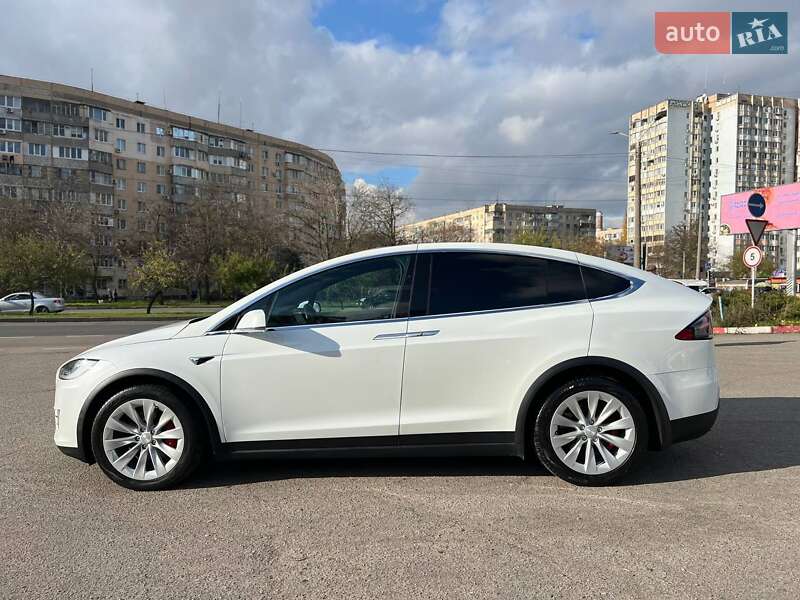 Внедорожник / Кроссовер Tesla Model X 2019 в Одессе