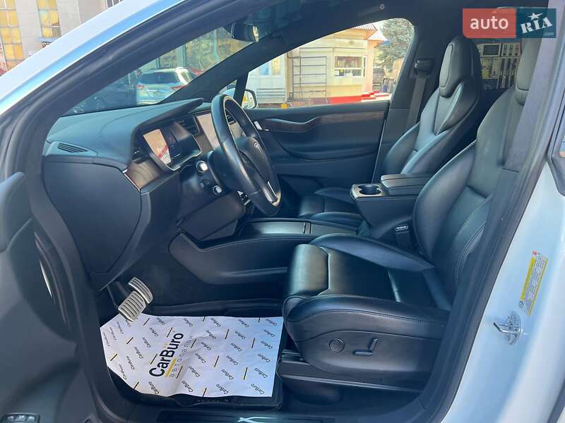 Внедорожник / Кроссовер Tesla Model X 2019 в Одессе