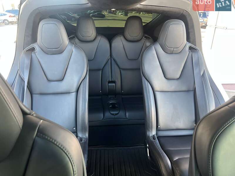 Внедорожник / Кроссовер Tesla Model X 2019 в Одессе