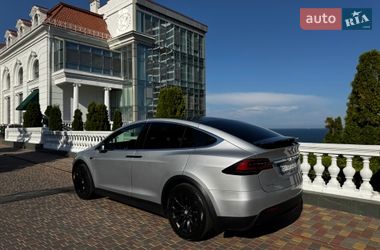 Позашляховик / Кросовер Tesla Model X 2016 в Одесі