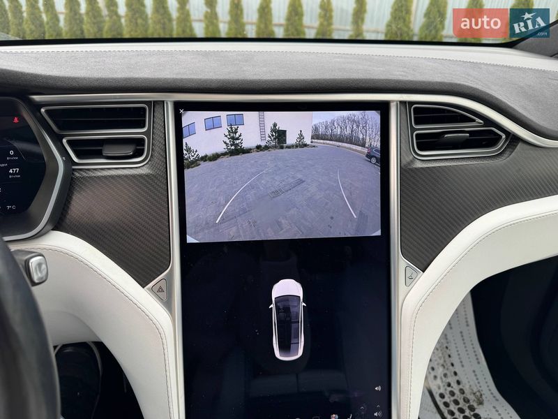 Позашляховик / Кросовер Tesla Model X 2016 в Луцьку