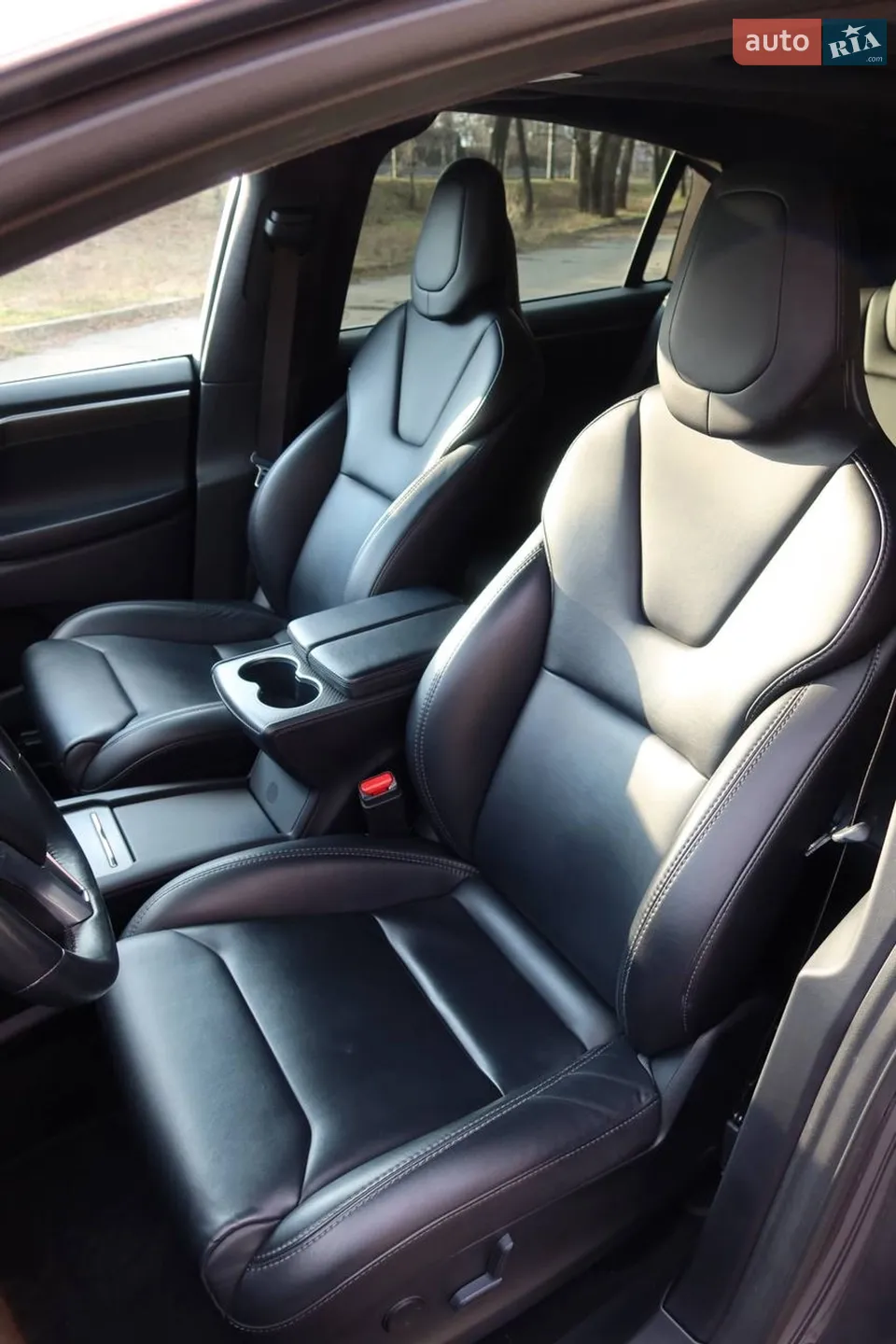 2018 Tesla Model X - мініатюра 16
