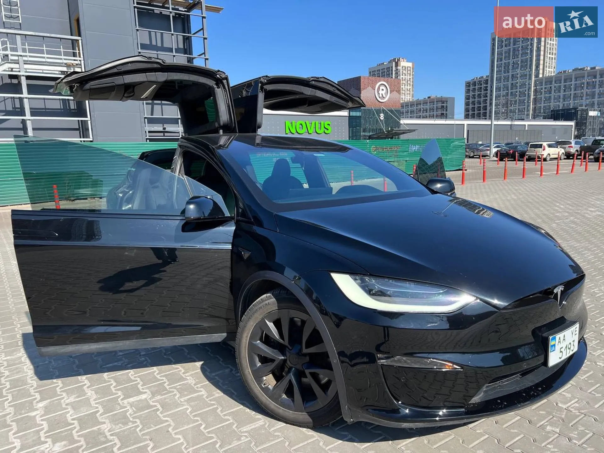 2022 Tesla Model X - мініатюра 3