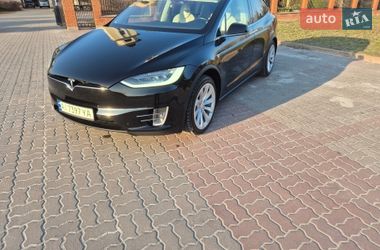 Внедорожник / Кроссовер Tesla Model X 2018 в Киеве
