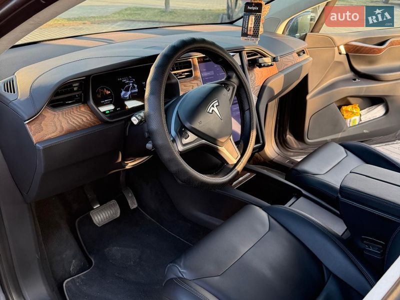 Позашляховик / Кросовер Tesla Model X 2018 в Львові фото 11 Позашляховик / Кросовер Tesla Model X 2018 в Львові