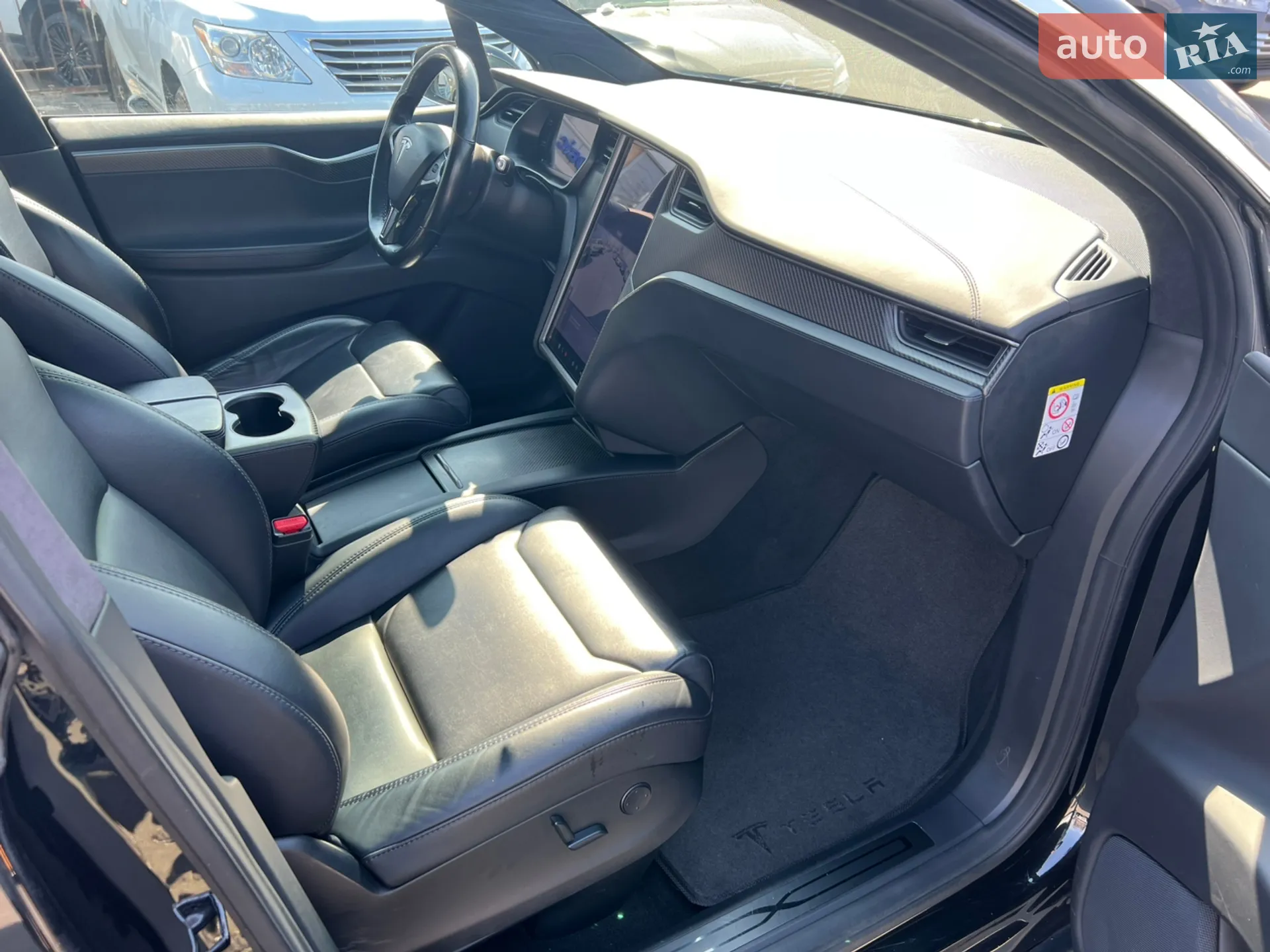2018 Tesla Model X - мініатюра 37