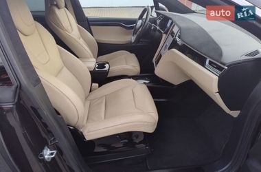 Позашляховик / Кросовер Tesla Model X 2016 в Львові фото 15 Позашляховик / Кросовер Tesla Model X 2016 в Львові