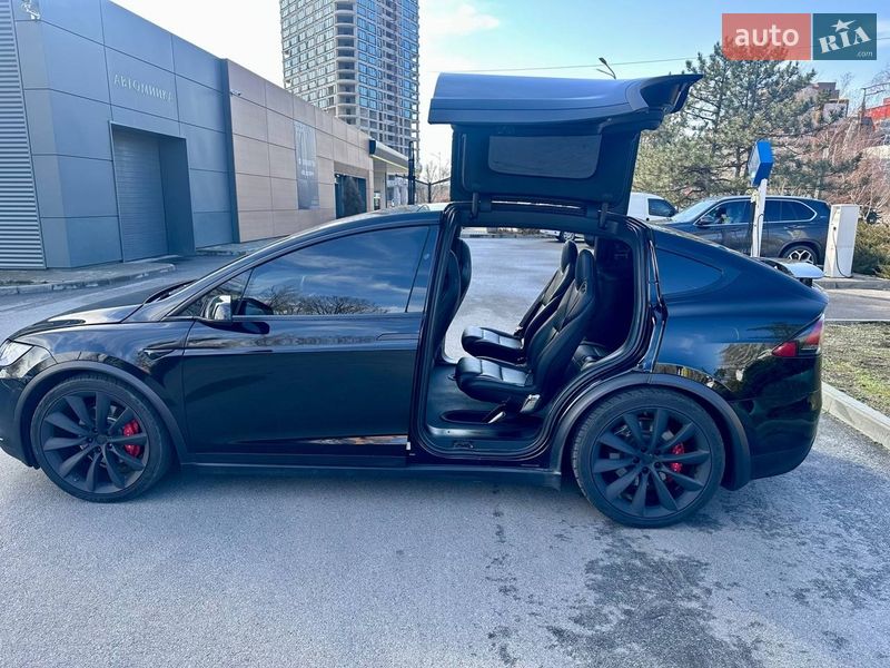 Внедорожник / Кроссовер Tesla Model X 2019 в Днепре фото 8 Внедорожник / Кроссовер Tesla Model X 2019 в Днепре