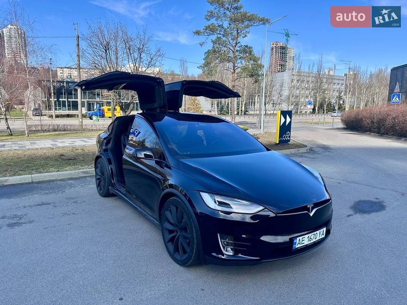 Внедорожник / Кроссовер Tesla Model X 2019 в Днепре фото 6 Внедорожник / Кроссовер Tesla Model X 2019 в Днепре