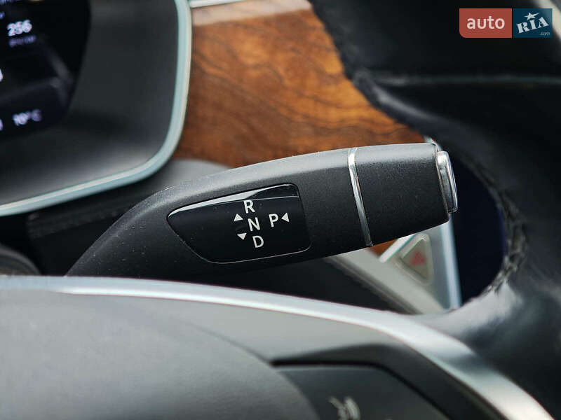 Внедорожник / Кроссовер Tesla Model X 2016 в Харькове