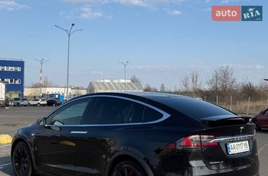 Позашляховик / Кросовер Tesla Model X 2016 в Києві