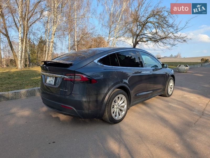 Позашляховик / Кросовер Tesla Model X 2020 в Києві
