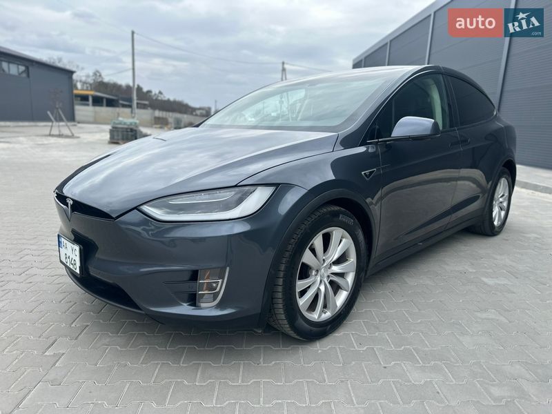 Внедорожник / Кроссовер Tesla Model X 2016 в Белой Церкви