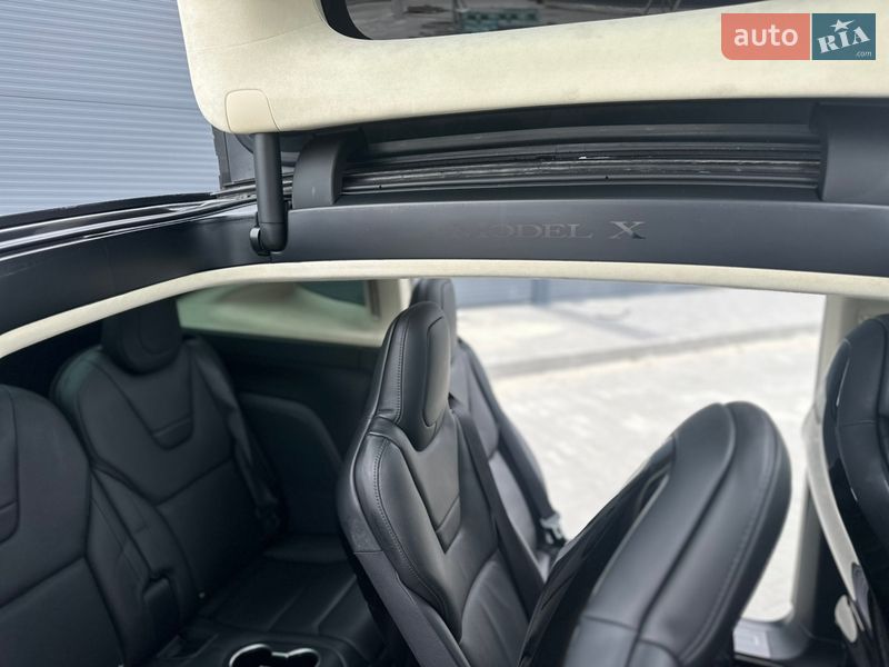 Внедорожник / Кроссовер Tesla Model X 2016 в Белой Церкви