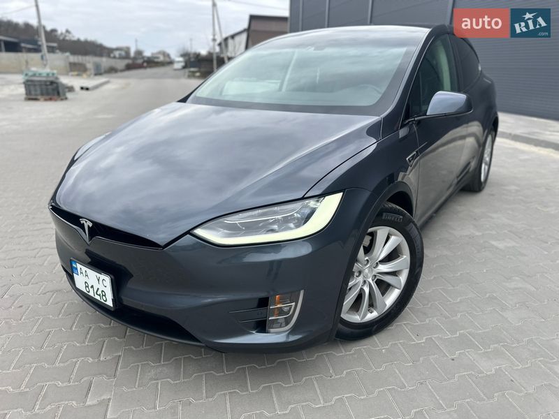 Внедорожник / Кроссовер Tesla Model X 2016 в Белой Церкви