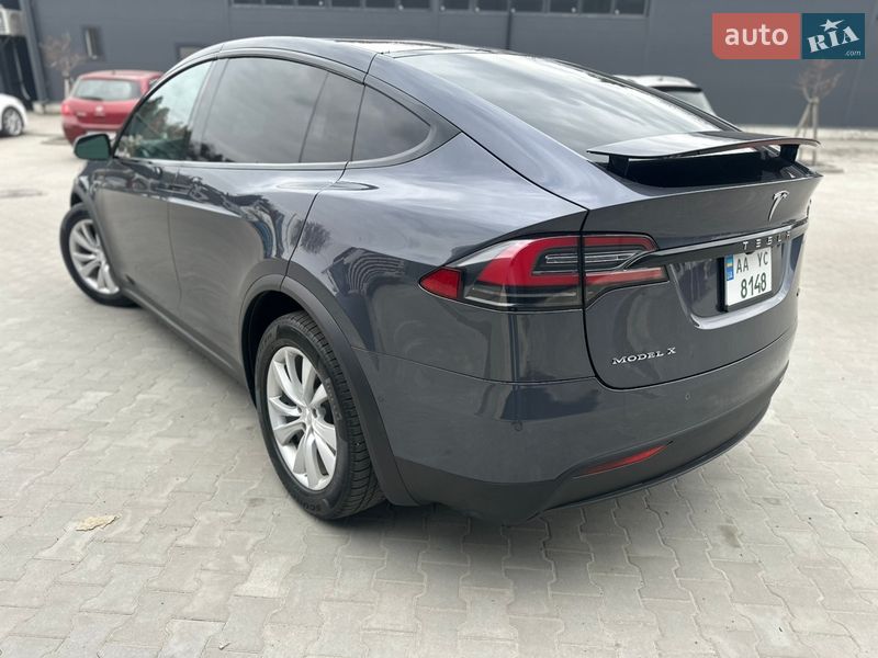 Внедорожник / Кроссовер Tesla Model X 2016 в Белой Церкви