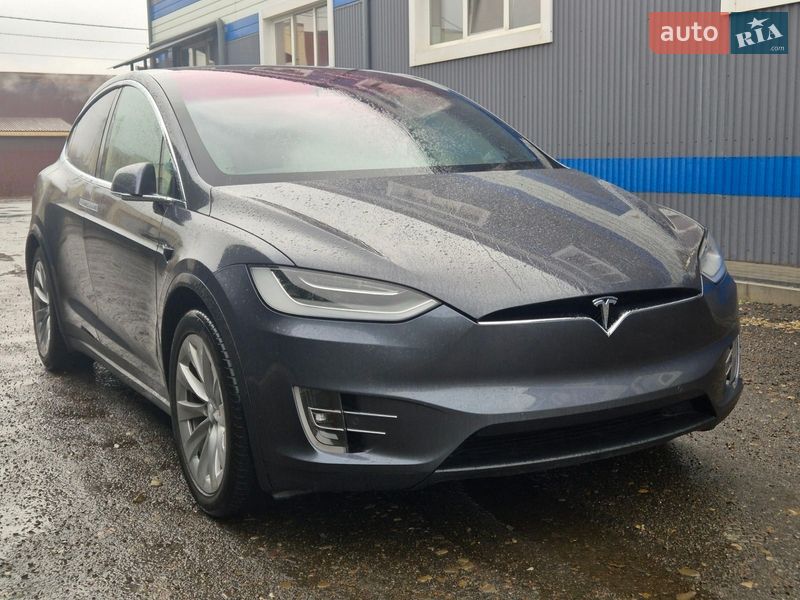 Позашляховик / Кросовер Tesla Model X 2020 в Коломиї фото 3 Позашляховик / Кросовер Tesla Model X 2020 в Коломиї