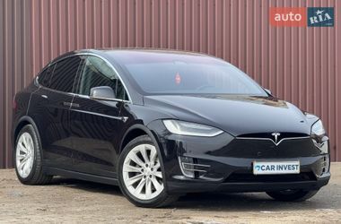 Позашляховик / Кросовер Tesla Model X 2017 в Києві