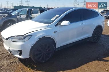 Внедорожник / Кроссовер Tesla Model X 2018 в Николаеве