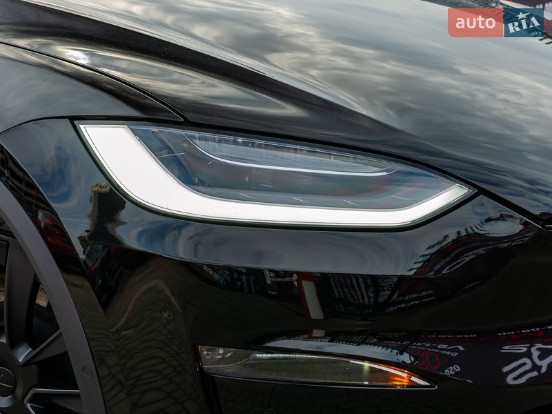 Позашляховик / Кросовер Tesla Model X 2022 в Києві фото 12 Позашляховик / Кросовер Tesla Model X 2022 в Києві