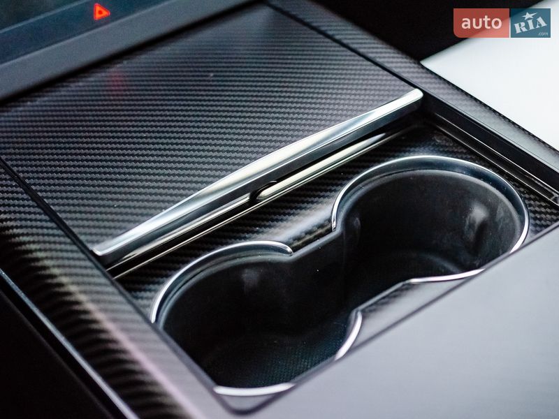 Позашляховик / Кросовер Tesla Model X 2022 в Києві фото 27 Позашляховик / Кросовер Tesla Model X 2022 в Києві