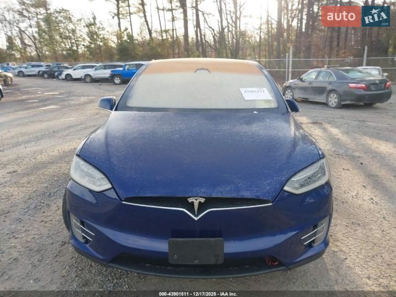 Внедорожник / Кроссовер Tesla Model X 2017 в Киеве