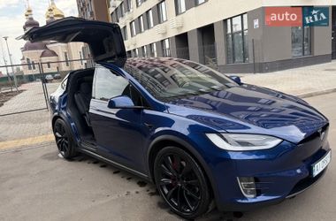 Внедорожник / Кроссовер Tesla Model X 2019 в Киеве
