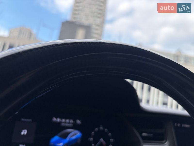 Внедорожник / Кроссовер Tesla Model X 2019 в Киеве