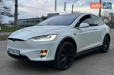 Внедорожник / Кроссовер Tesla Model X 2017 в Черкассах