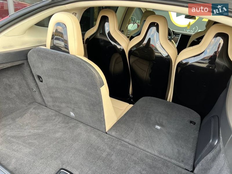 Внедорожник / Кроссовер Tesla Model X 2016 в Хмельницком