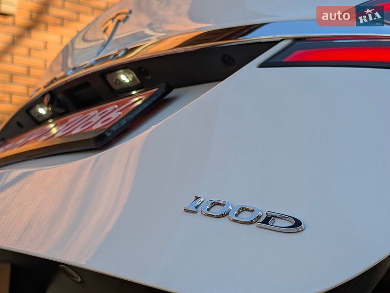 Позашляховик / Кросовер Tesla Model X 2017 в Києві