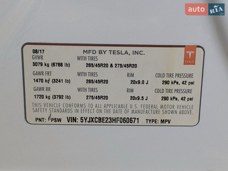 Позашляховик / Кросовер Tesla Model X 2017 в Києві