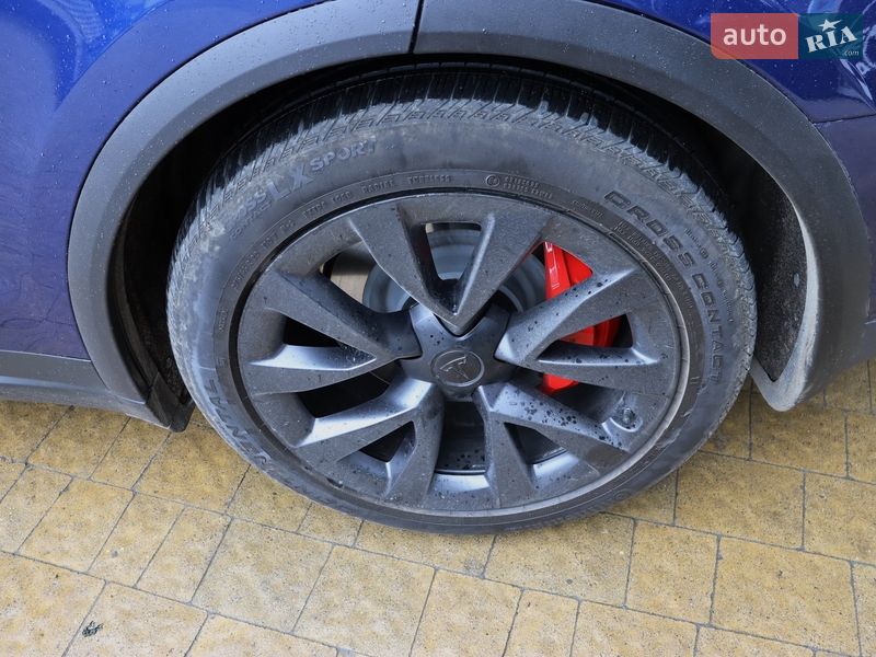 Позашляховик / Кросовер Tesla Model X 2023 в Львові