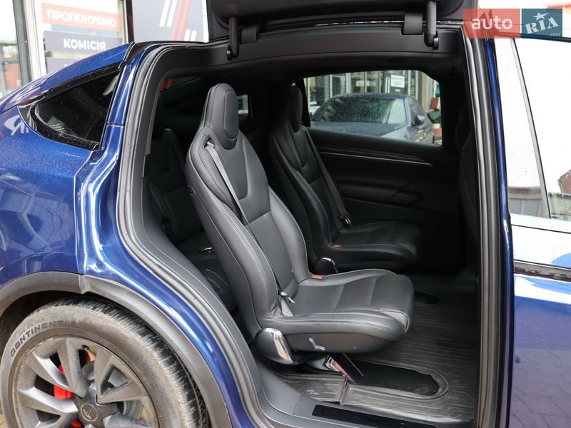 Позашляховик / Кросовер Tesla Model X 2023 в Львові