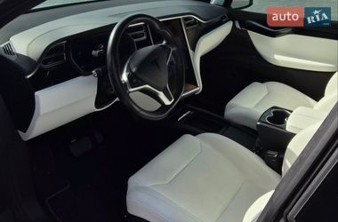 Позашляховик / Кросовер Tesla Model X 2017 в Дніпрі