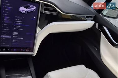 Позашляховик / Кросовер Tesla Model X 2017 в Дніпрі