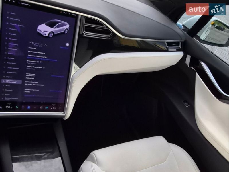 Позашляховик / Кросовер Tesla Model X 2017 в Дніпрі