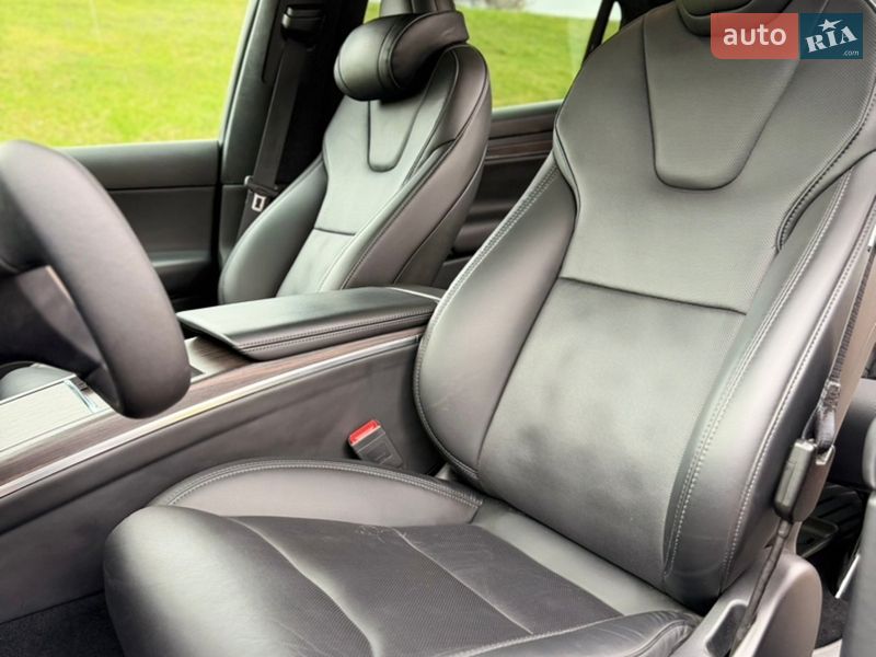 Позашляховик / Кросовер Tesla Model X 2024 в Києві фото 9 Позашляховик / Кросовер Tesla Model X 2024 в Києві