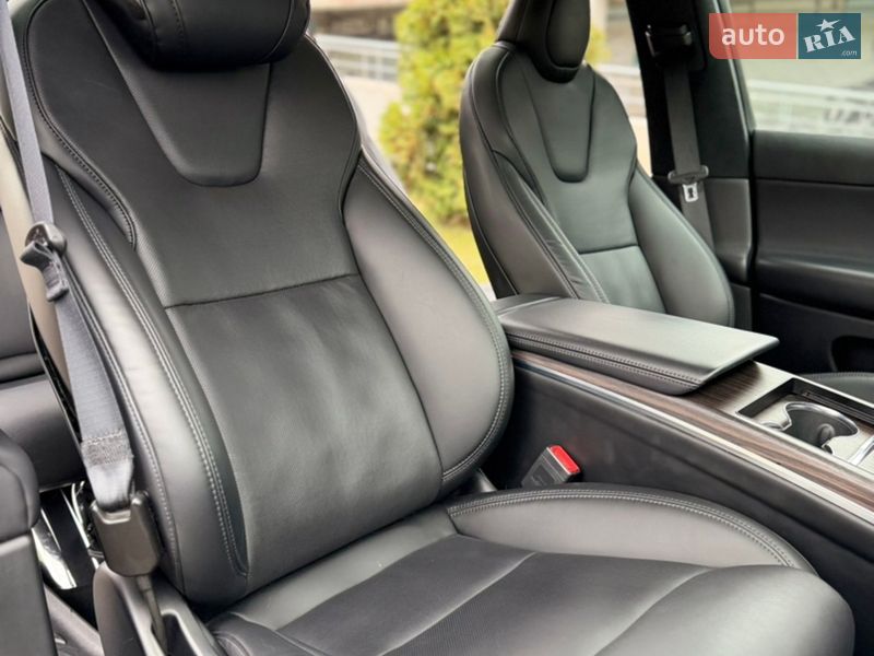 Позашляховик / Кросовер Tesla Model X 2024 в Києві фото 17 Позашляховик / Кросовер Tesla Model X 2024 в Києві