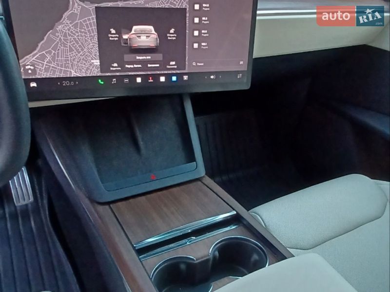 Позашляховик / Кросовер Tesla Model X 2023 в Одесі фото 9 Позашляховик / Кросовер Tesla Model X 2023 в Одесі